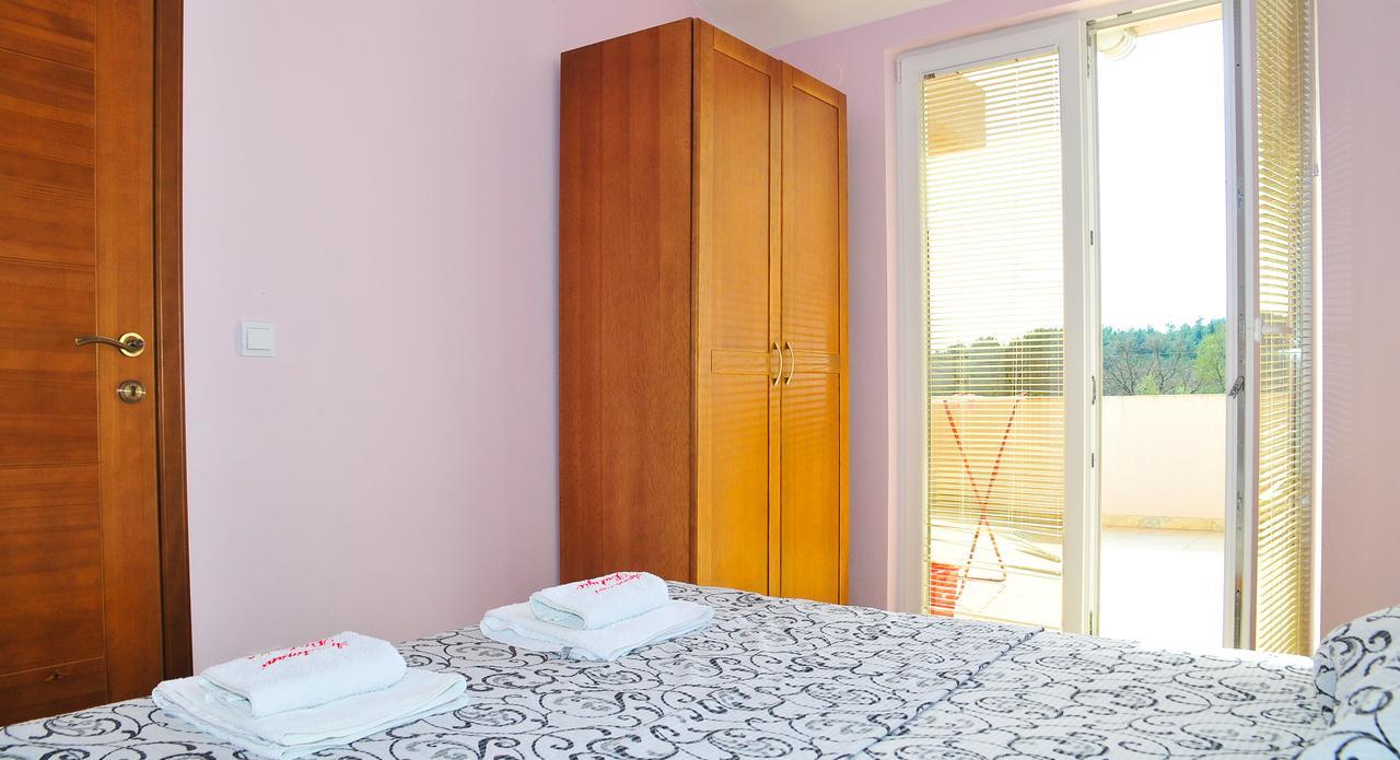 تيفات Apartmani Bulajic المظهر الخارجي الصورة